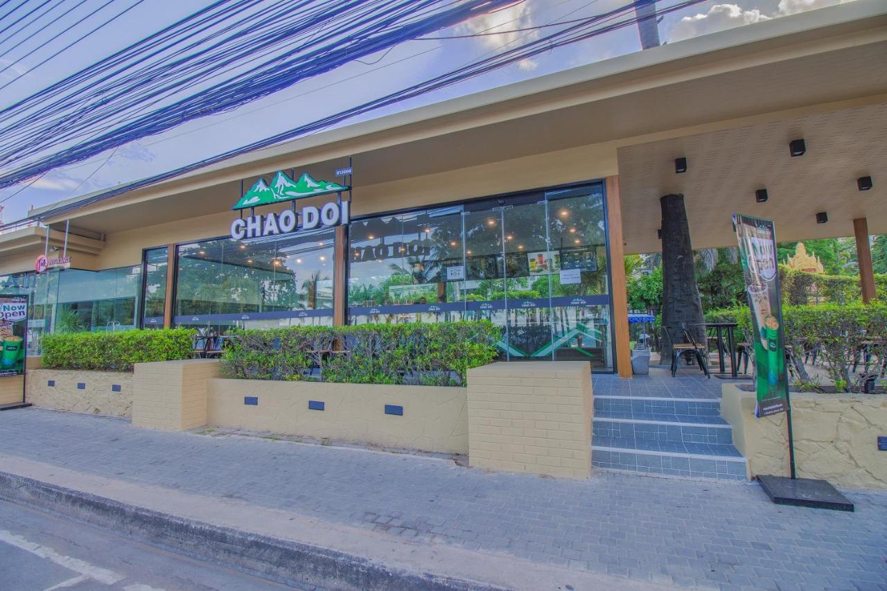 Luxurious Apartment On Jomtien Beach Road Luaran gambar