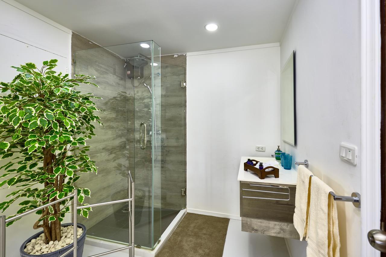 Luxurious Apartment On Jomtien Beach Road Luaran gambar